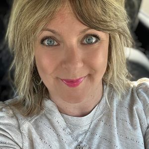 Meet your Posher, Kim